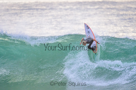 Whale_Beach_220427_072355_0007