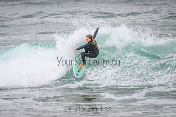 Whale_Beach_220505_073956_0120