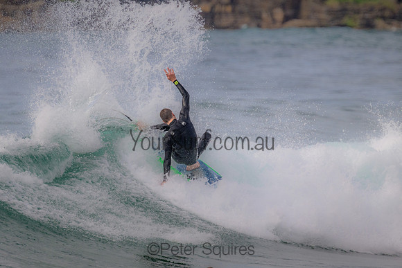 Whale_Beach_220924_080831_0117