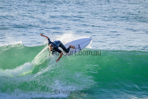 Whale_Beach_220416_073208_0046