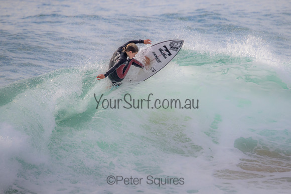 Whale_Beach_220924_073845_0043