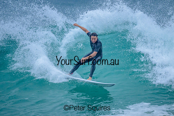 Whale_Beach_240504_085141_0219