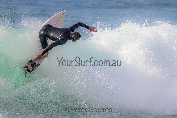 Whale_Beach_220924_074932_0060