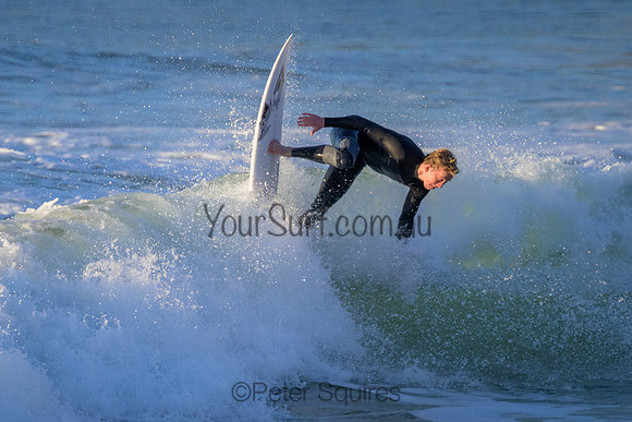 Whale_Beach_220617_073511_0014