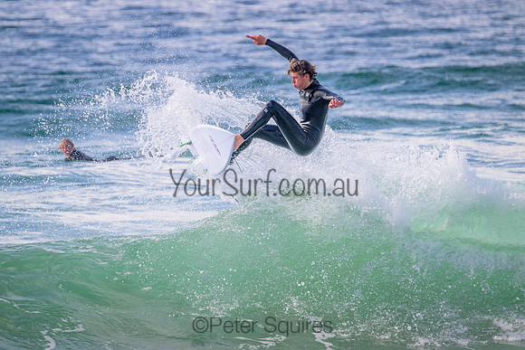 Whale_Beach_220929_084736_0017