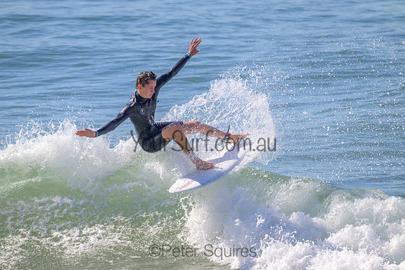 Whale_Beach_220405_093242_0023