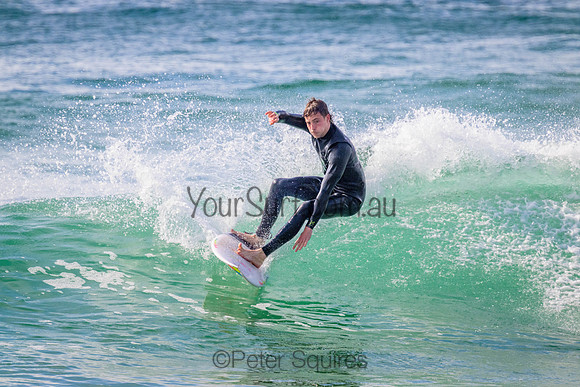 Whale_Beach_220929_085007_0032