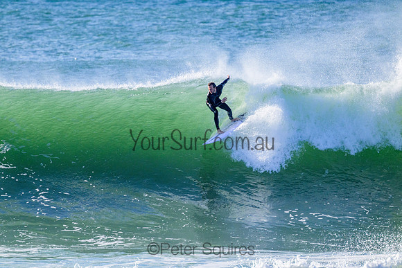 Whale_Beach_220724_092015_0148