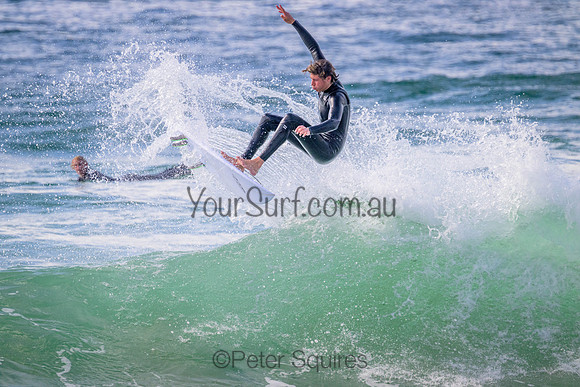 Whale_Beach_220929_084736_0018