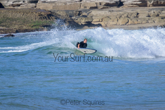 Whale_Beach_220507_091740_0126