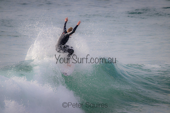Whale_Beach_220924_073442_0029
