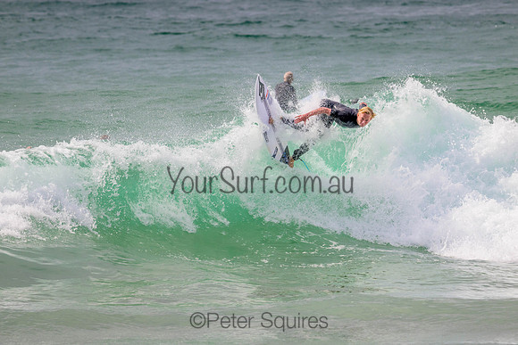 Whale_Beach_220929_092848_0141