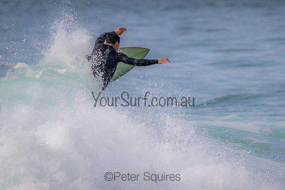 Whale_Beach_220924_080132_0088