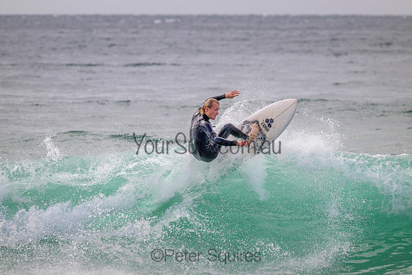 Whale_Beach_220929_092602_0131