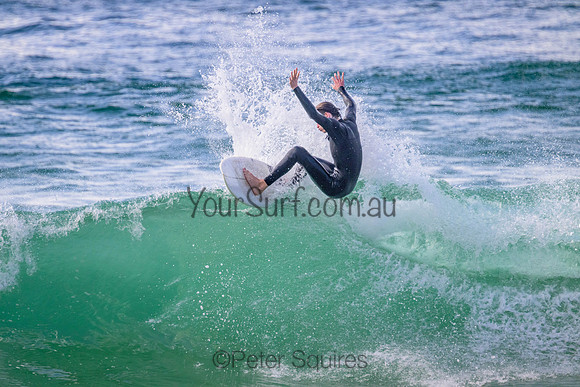 Whale_Beach_220929_084649_0006