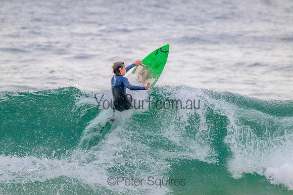 Whale_Beach_220830_074307_0152