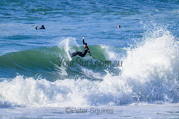 Whale_Beach_220724_090438_0123-E