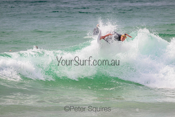 Whale_Beach_220929_092848_0142