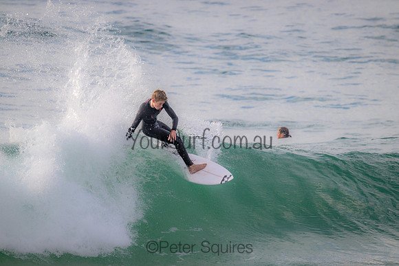 Whale_Beach_220924_073438_0024