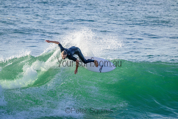 Whale_Beach_220416_073208_0047