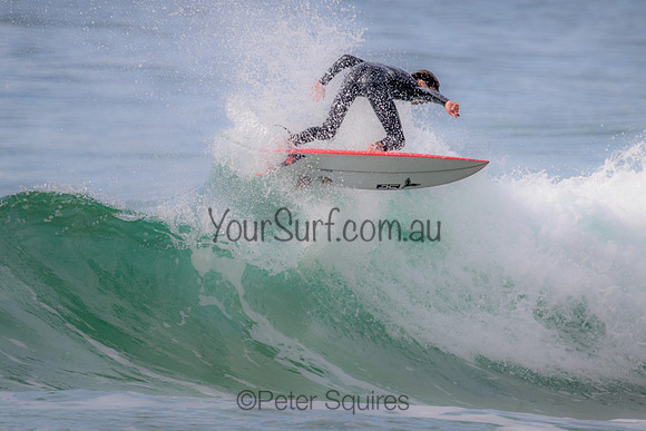 Whale_Beach_220924_080403_0099