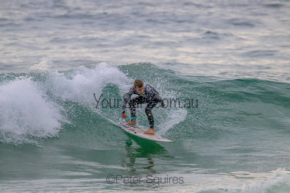 Whale_Beach_220830_073033_0114
