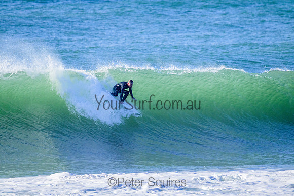 Whale_Beach_220724_090828_0128