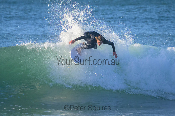 Whale_Beach_220617_075841_0101