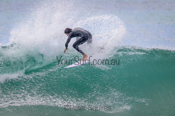 Whale_Beach_220910_092726_0064