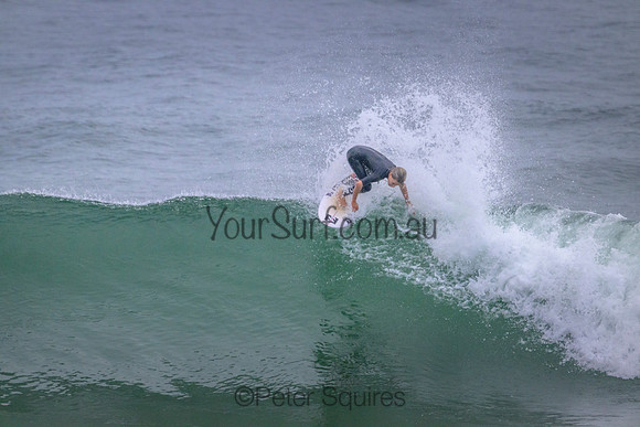 Whale_Beach_220318_091206_0077