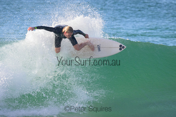 Whale_Beach_220507_084250_0021