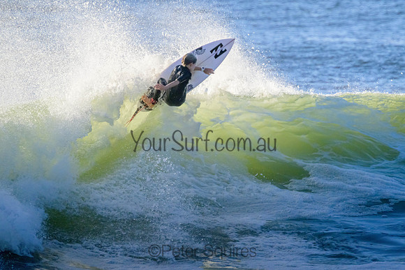 Whale_Beach_220314_074855_0113