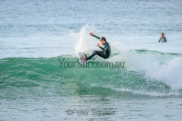 Whale_Beach_220815_073828_0049