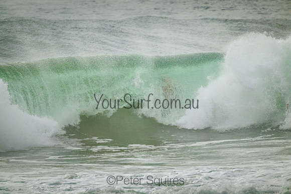 Whale_Beach_220305_081503_0095