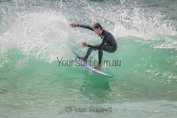 Whale_Beach_220929_090815_0077