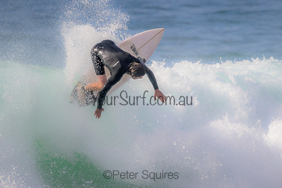 Whale_Beach_220924_074932_0062