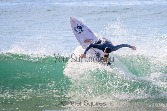 Whale_Beach_220507_090021_0057