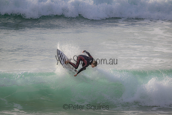 Whale_Beach_220924_072804_0004