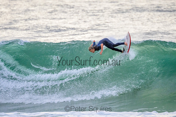 Whale_Beach_220427_072757_0048
