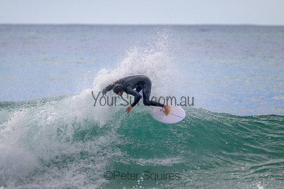 Whale_Beach_220910_092723_0059