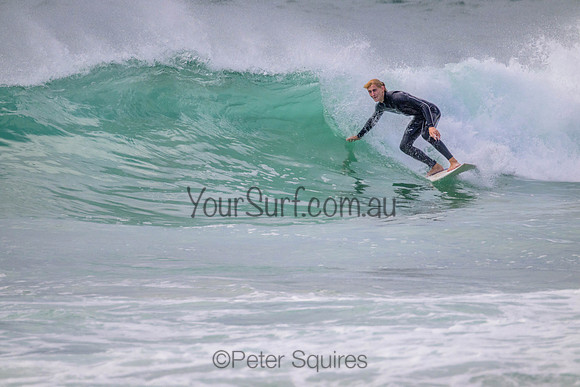 Whale_Beach_220929_091712_0108