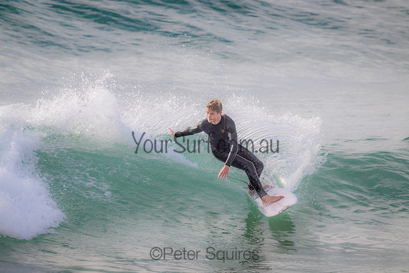Whale_Beach_220924_072659_0003